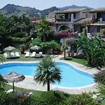 Ξενοδοχείο με διαμερίσματα Le Bouganville Villasimius