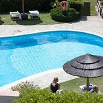 Ξενοδοχείο με διαμερίσματα Le Bouganville Villasimius
