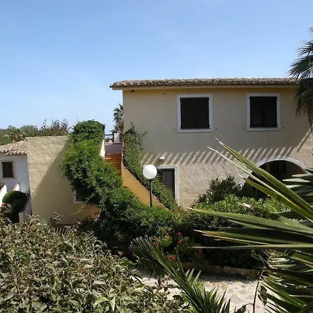 Le Bouganville Rooms Suites And Apartments
