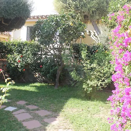 Lejlighedshotel Le Bouganville 3*