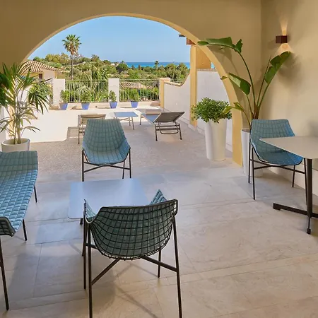 Lejlighedshotel Le Bouganville 3*