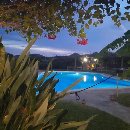 Le Bouganville Rooms Suites And Apartments 4* Villasimius