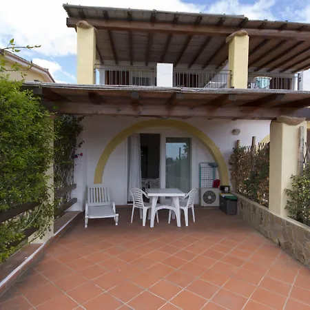 Hotel Le Bouganville Rooms Suites And Apartments 4*
