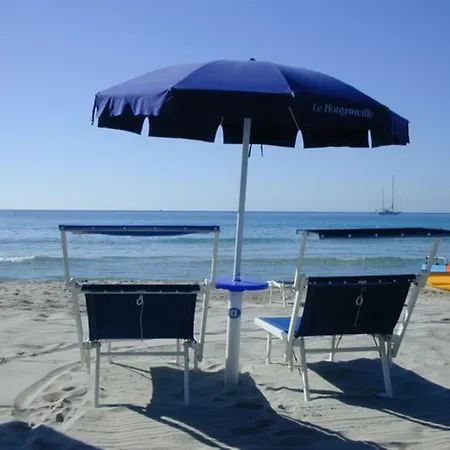 Le Bouganville Rooms Suites And Apartments 4*