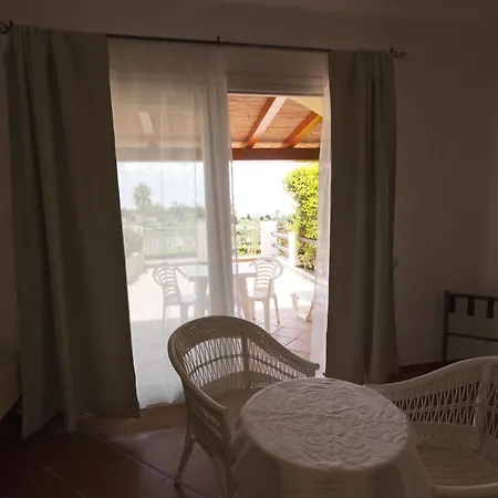Aparthotel Le Bouganville 3*
