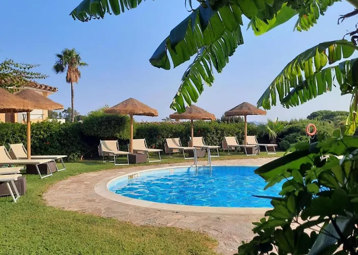 Le Bouganville Aparthotel