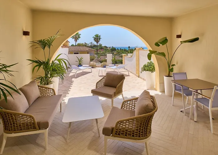 Le Bouganville Lägenhetshotell 3*